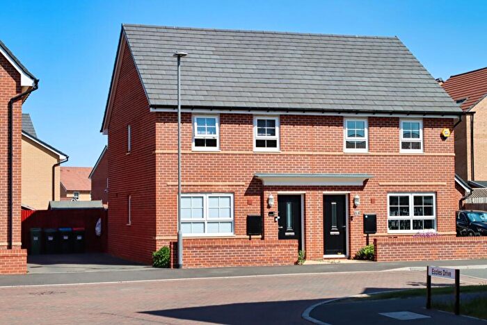 3 Bedroom Semi-Detached House To Rent In Robinson Crescent, Eagle Farm South, Milton Keynes, MK17