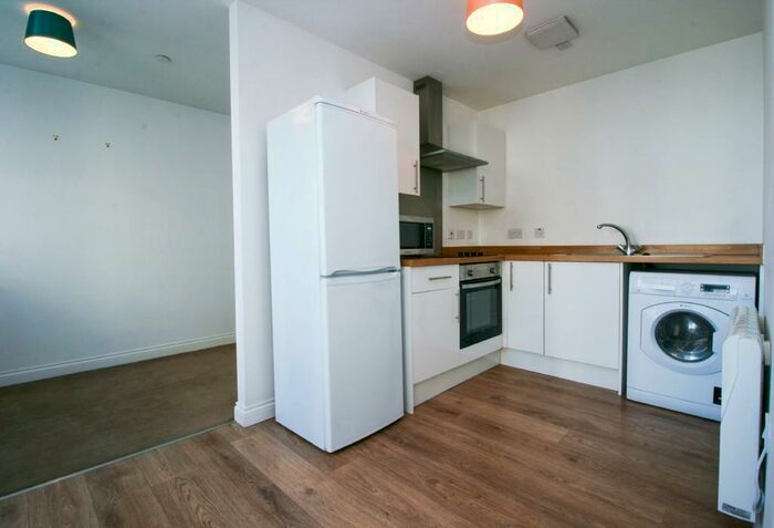1 Bedroom Apartment To Rent In Devonshire House, Great Charles Street Queensway, B3