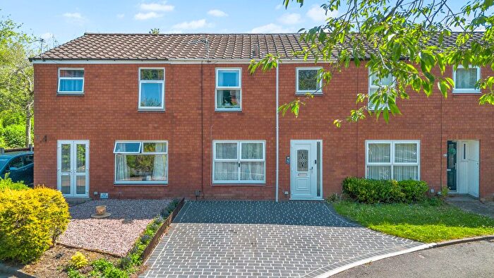 3 Bedroom Terraced House For Sale In Oxmead Close, Padgate, WA2