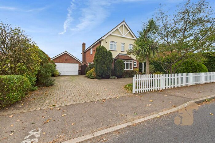 4 Bedroom House For Sale In Colchester Road, West Mersea, CO5