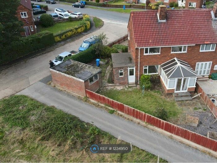 3 Bedroom Semi-Detached House To Rent In Abbots Walk, Cottingham HU16