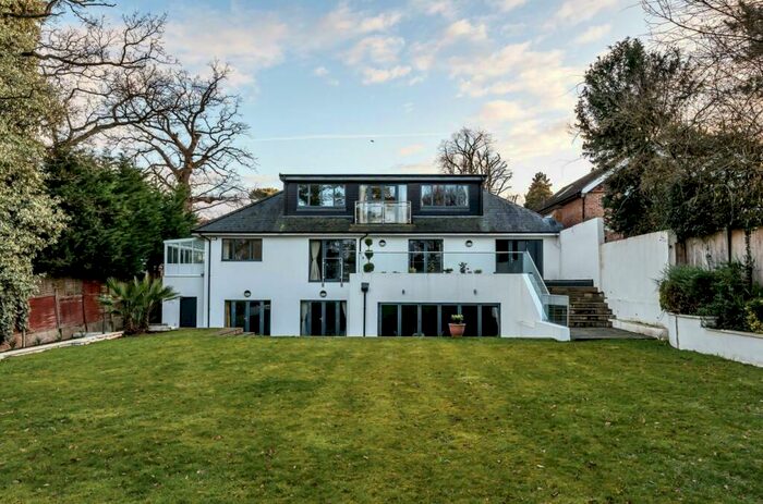 5 Bedroom Detached House To Rent In Lime Grove, Totteridge, N20