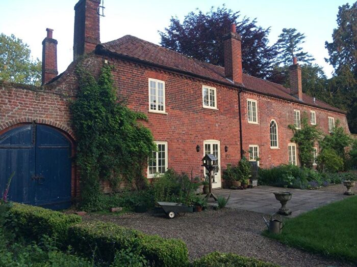 5 Bedroom Cottage To Rent In Elmham House North Elmham, NR20