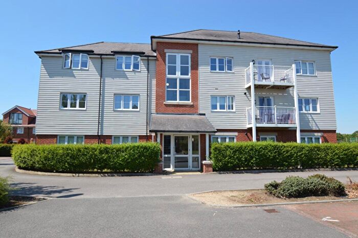 1 Bedroom Flat To Rent In Diamond Jubilee Way, Wokingham, RG40
