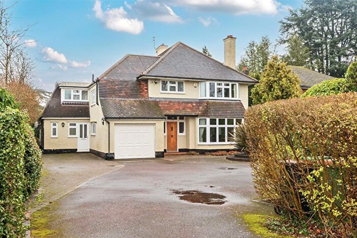 4 Bedroom Detached House For Sale In Greville Park Avenue, Ashtead, KT21