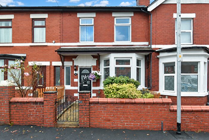 3 Bedroom Terraced House For Sale In Yarrow Road, Chorley, Lancashire, PR6