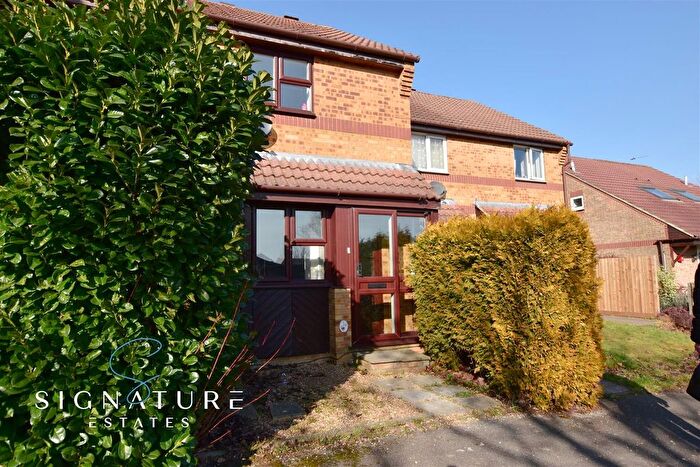 2 Bedroom Terraced House To Rent In Lancaster Way, Abbots Langley, WD5