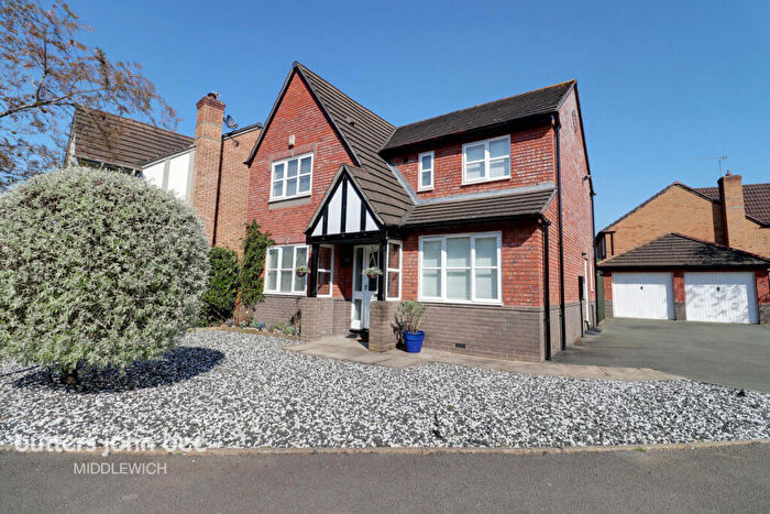 4 Bedroom Detached House For Sale In Dexter Way, Middlewich, CW10