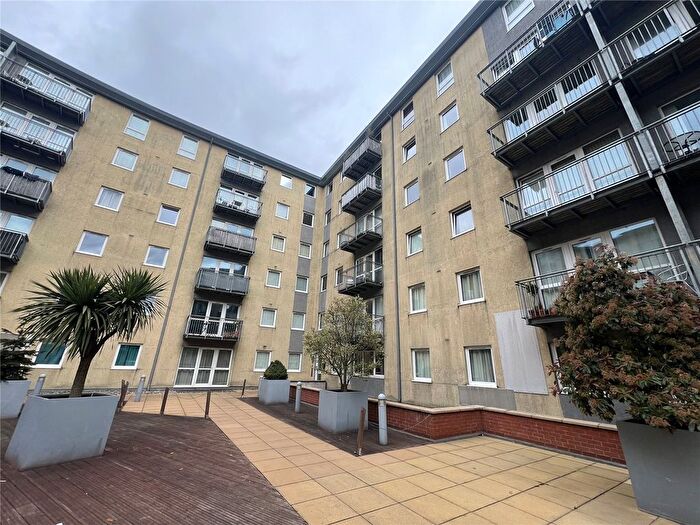 2 Bedroom Flat For Sale In Hall Street, Birmingham, West Midlands, B18