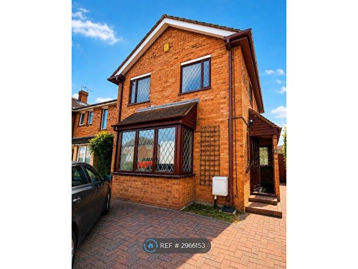 2 Bedroom Semi-detached House To Rent In Lister Road, Margate, CT9