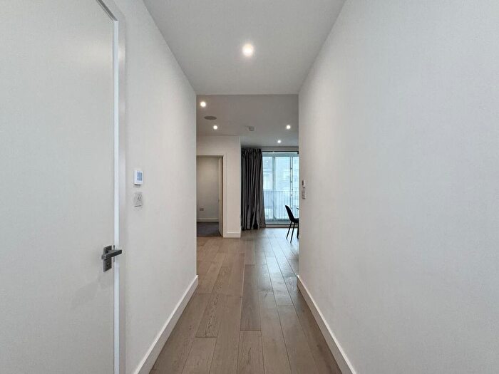 1 Bedroom Property To Rent In New Tannery Way, London, SE1