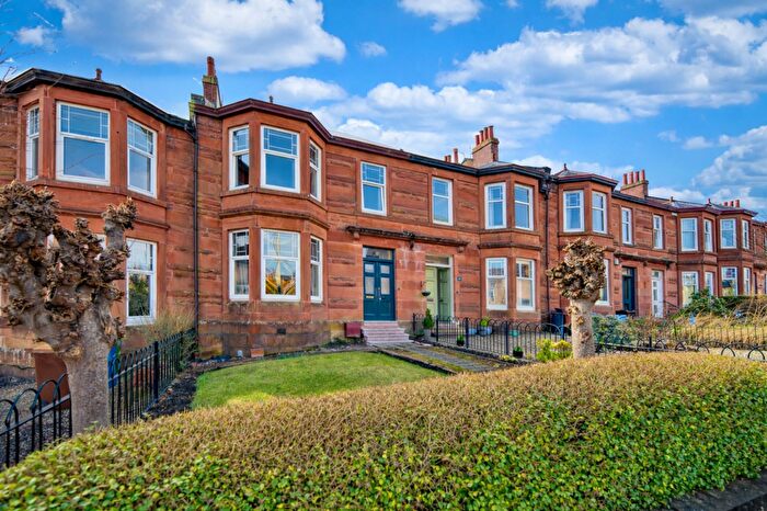 4 Bedroom Terraced House For Sale In Ormonde Drive, Netherlee, G44