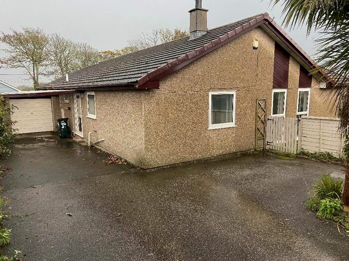 4 Bedroom Detached Bungalow To Rent In Bowglas Close, Ludgvan, Penzance, TR20