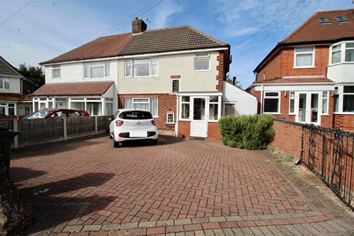 3 Bedroom Semi Detached House For Sale In Stretton Grove, Ward End, Birmingham, B8