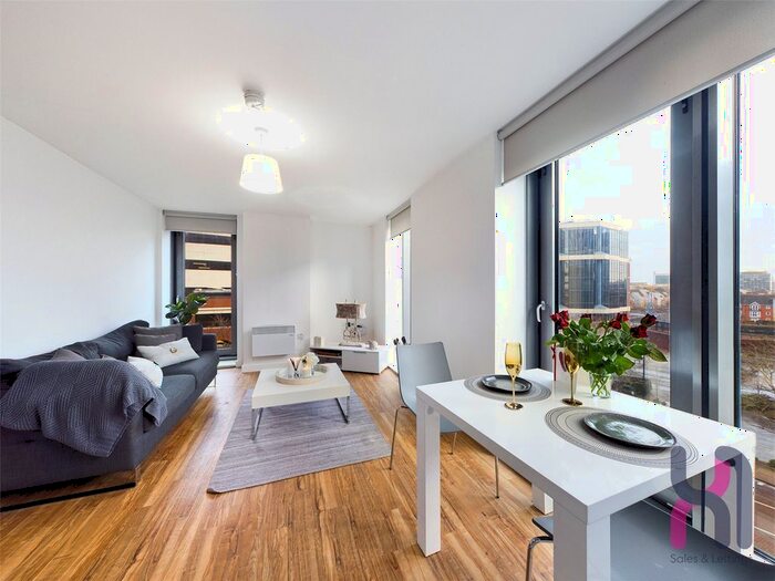 2 Bedroom Flat To Rent In Media City, Michigan Point Tower A, Michigan Avenue, Salford, M50