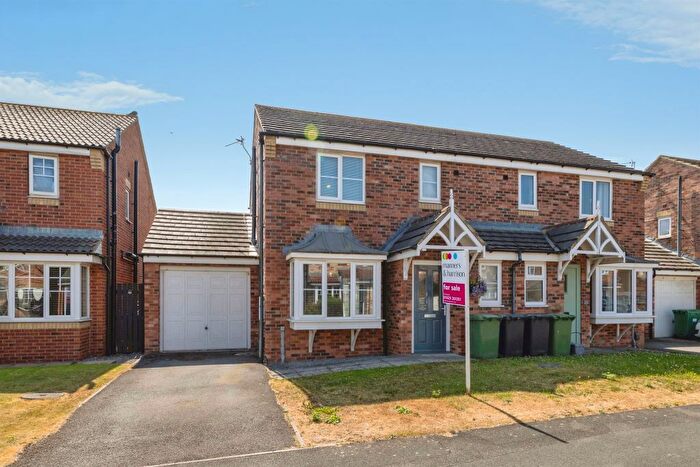 3 Bedroom Semi-Detached House For Sale In Sedgewick Close, Hartlepool, TS24
