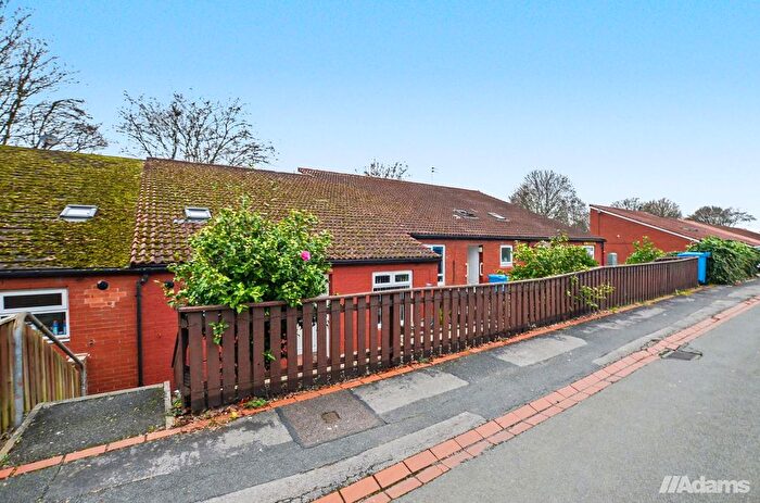 3 Bedroom Terraced House For Sale In Bridgeway West, Runcorn, WA7