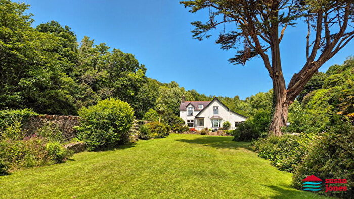 6 Bedroom Detached House For Sale In Llanbedrog, Pwllheli, LL53