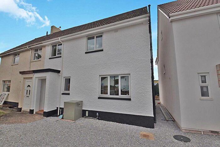 4 Bedroom Semi-Detached House To Rent In Somerlea Estate, Willand, Cullompton, EX15