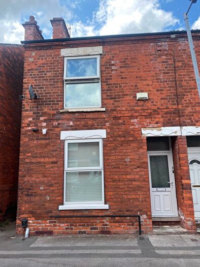 3 Bedroom End Of Terrace House To Rent In Minton Street, Hull, HU5
