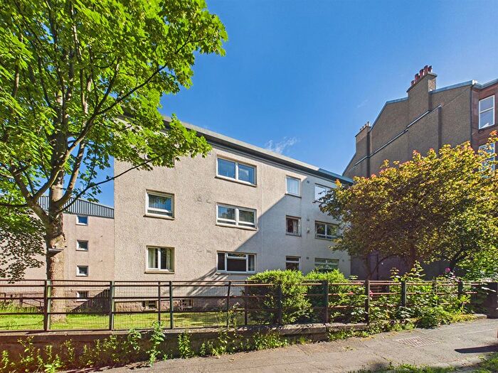 2 Bedroom Flat For Sale In Wilton Court, Glasgow, G20