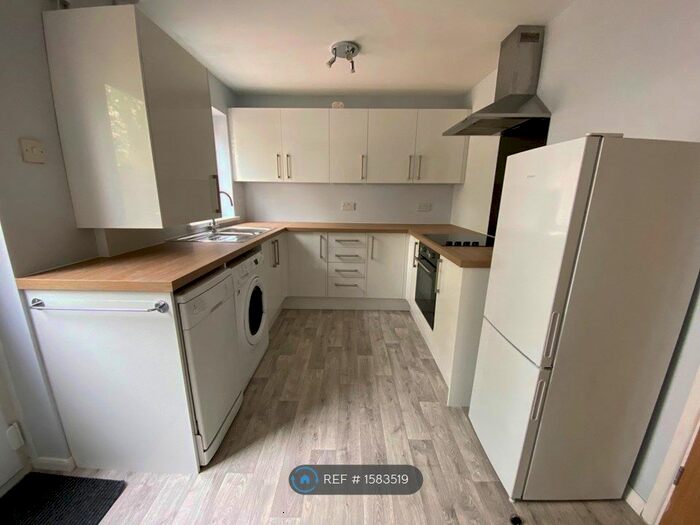 3 Bedroom Terraced House To Rent In Wentwood Place, Plymouth, PL6