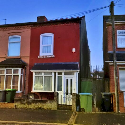 2 Bedroom House To Rent In Arden Road, Smethwick, B67