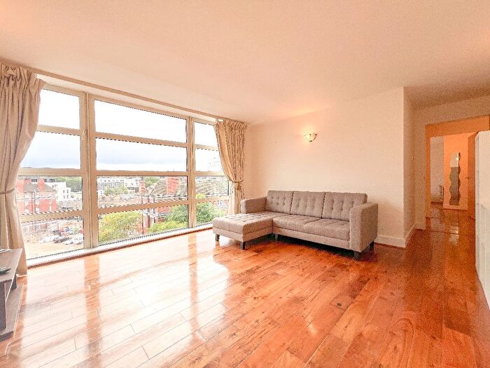 2 Bedroom Flat To Rent In Consort Rise House, Buckingham Palace Road, London, SW1W
