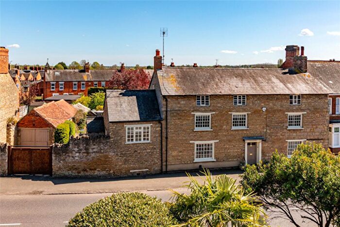 5 Bedroom House For Sale In Dartmouth Road, Olney, Buckinghamshire, MK46