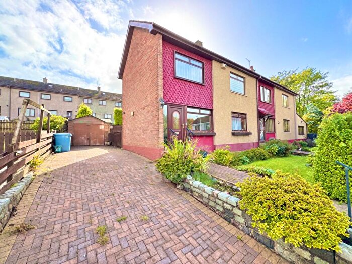 2 Bedroom Semi-Detached House For Sale In Roaden Avenue, Paisley, PA2