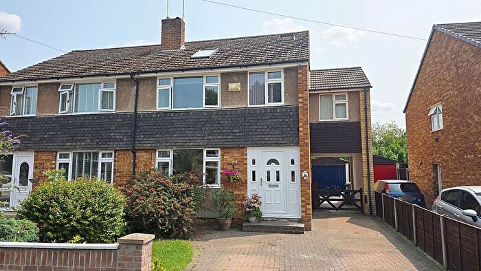 5 Bedroom Semi-Detached House For Sale In Vicarage Road, Coalpit Heath, Bristol, BS36