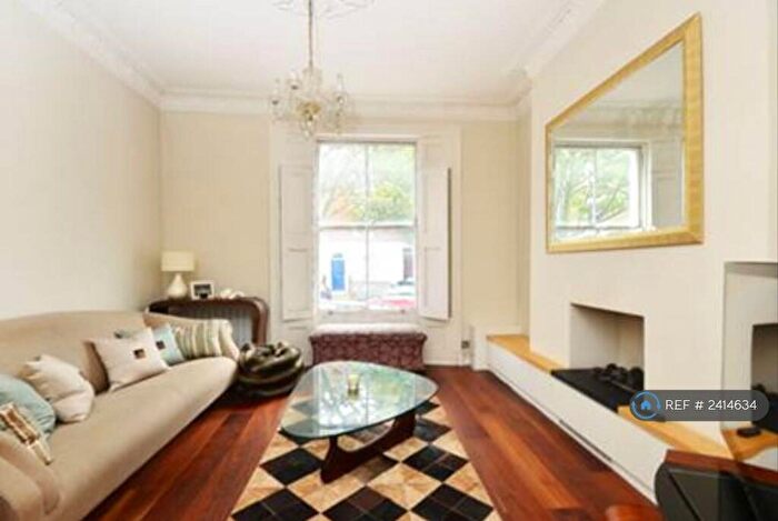 2 Bedroom Maisonette To Rent In Offord Road, London, N1