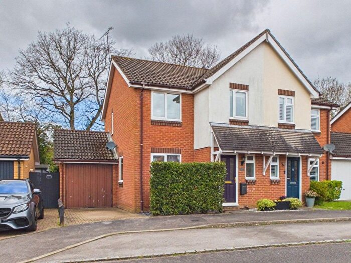 3 Bedroom Semi Detached House For Sale In Winnet Way, Southwater, RH13