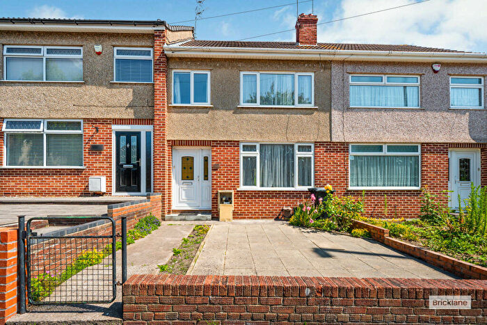 3 Bedroom Terraced House To Rent In Air Balloon Road, St George, Bristol, BS5