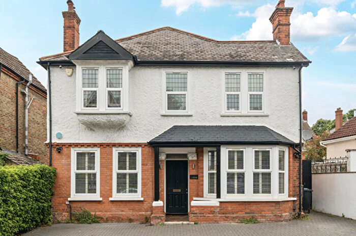 4 Bedroom Detached House For Sale In The Avenue, Bromley, BR1