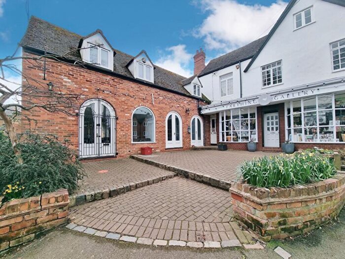 2 Bedroom Apartment To Rent In High Street, Kenilworth, CV8