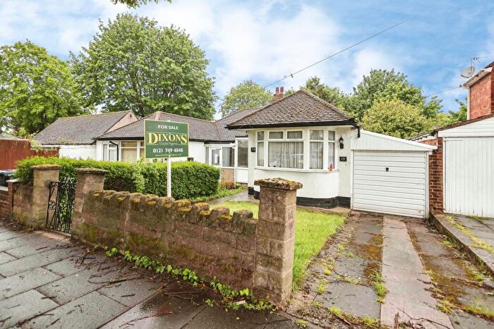 2 Bedroom Bungalow For Sale In Darley Avenue, Birmingham, West Midlands, B34