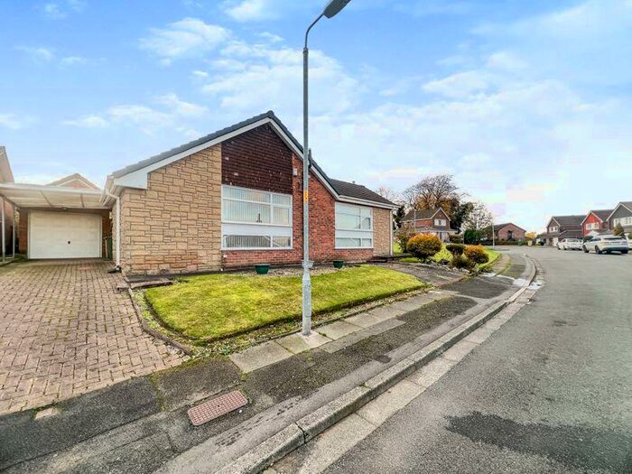4 Bedroom Detached Bungalow To Rent In Whitehill Lane, Sharples, Bolton, BL1