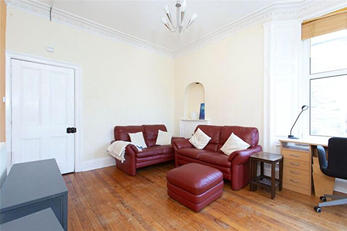 2 Bedroom Flat To Rent In Morningside Road, Morningside, Edinburgh, EH10