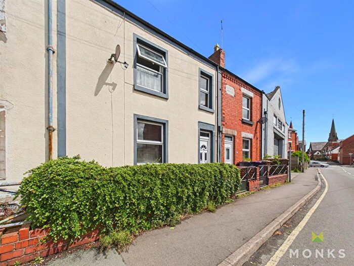 2 Bedroom Terraced House For Sale In Oak Street, Oswestry, SY11