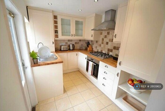 4 Bedroom Terraced House To Rent In Clayton Road, Epsom, KT17