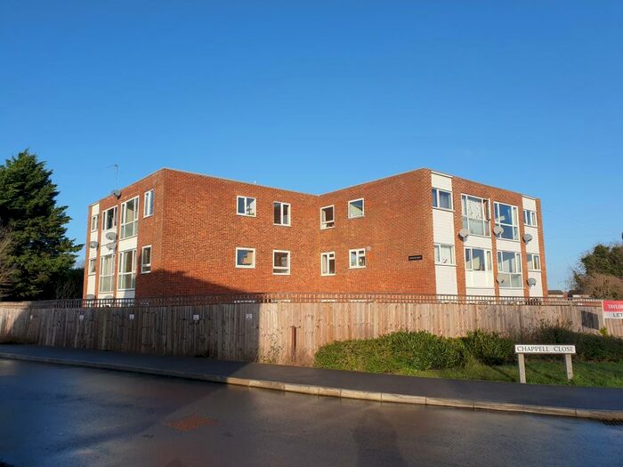 2 Bedroom Flat To Rent In Close To Town Centre And Train Station, HP19