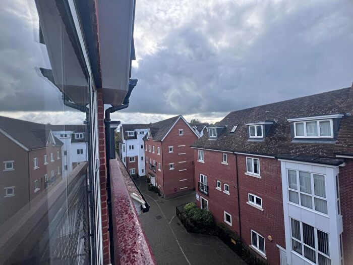 2 Bedroom Property To Rent In Drying Shed Lane, Canterbury, CT1