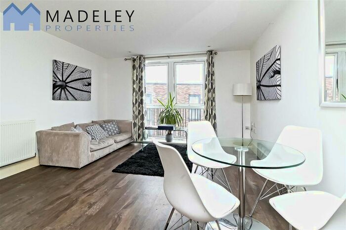 1 Bedroom Property To Rent In Letchworth Road, Stanmore HA7