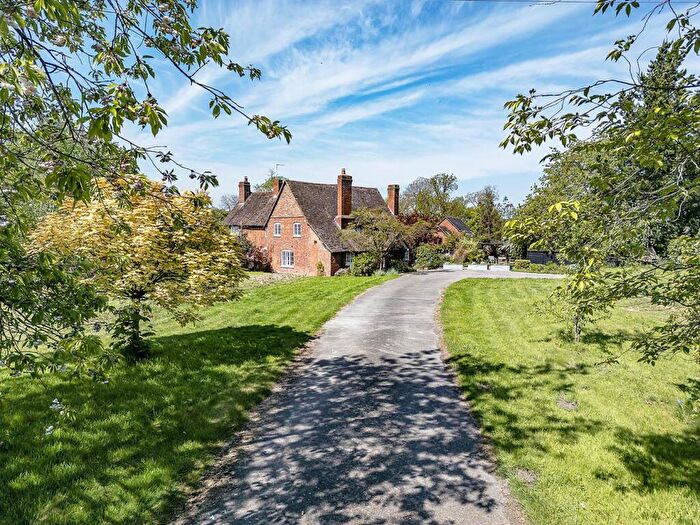 3 Bedroom Semi-Detached House For Sale In Case Lane, Mousley End, CV35