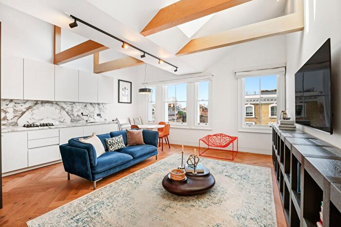 1 Bedroom Flat For Sale In Cathcart Road, Chelsea, London, SW10