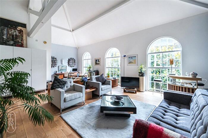 2 Bedroom House For Sale In Naval Row, London, E14