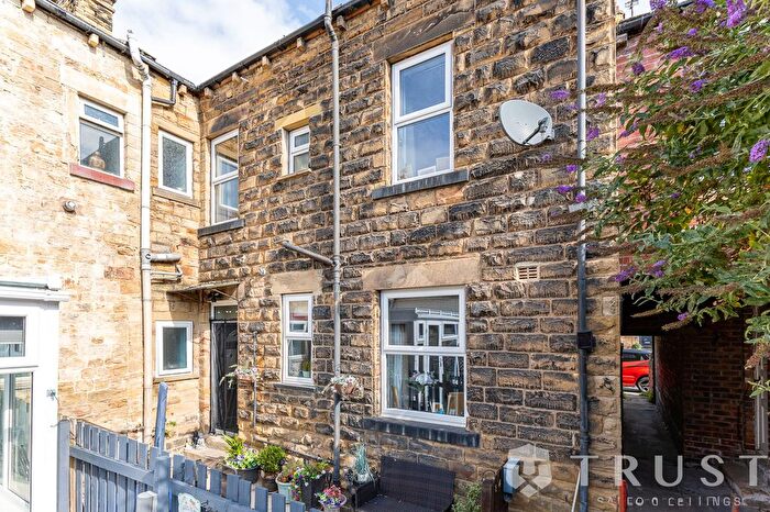 2 Bedroom Terraced House For Sale In Union Road, Liversedge, WF15