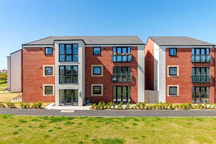 2 Bedroom Apartment For Sale In Wisteria Place, Great Park, NE13