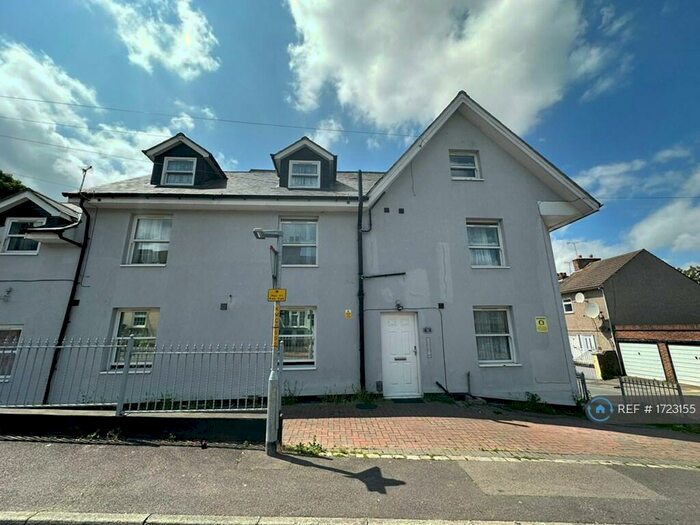 Studio To Rent In Melville Road, Maidstone, ME15